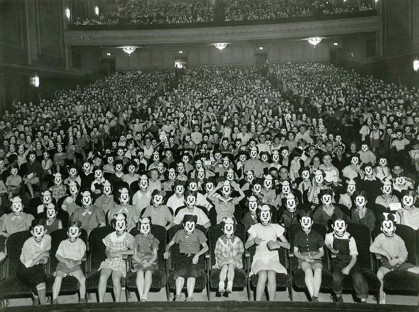 1930-as_evek._a_miki_eger_klub_korai_talalkozoja.jpg