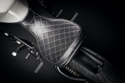 caferacerduc2.jpg