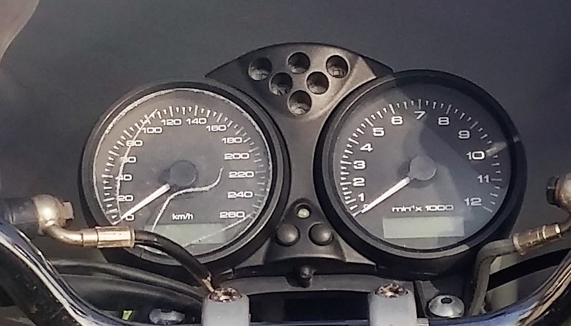 ducati_monster_dashboard.jpg